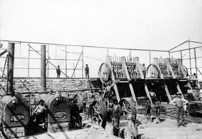 Goudstempelmolen, Roodeport Central CM co., ca. 1895 door South African Photographer